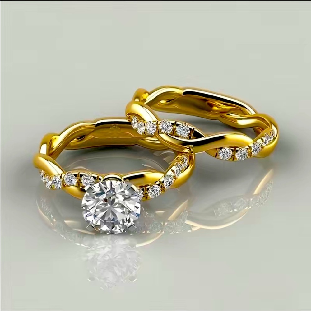 18K Gold Twist Round Rings